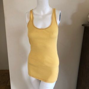 Mossimo long & lean tank in mustard yellow
